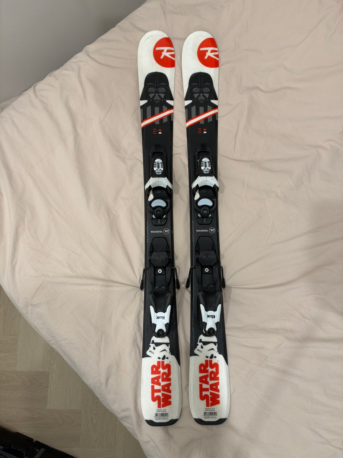 Kinder ski’s Darth Vader Star Wars Rossignol 104cm, Sport en Fitness, Ophalen, Zo goed als nieuw, Ski, Rossignol