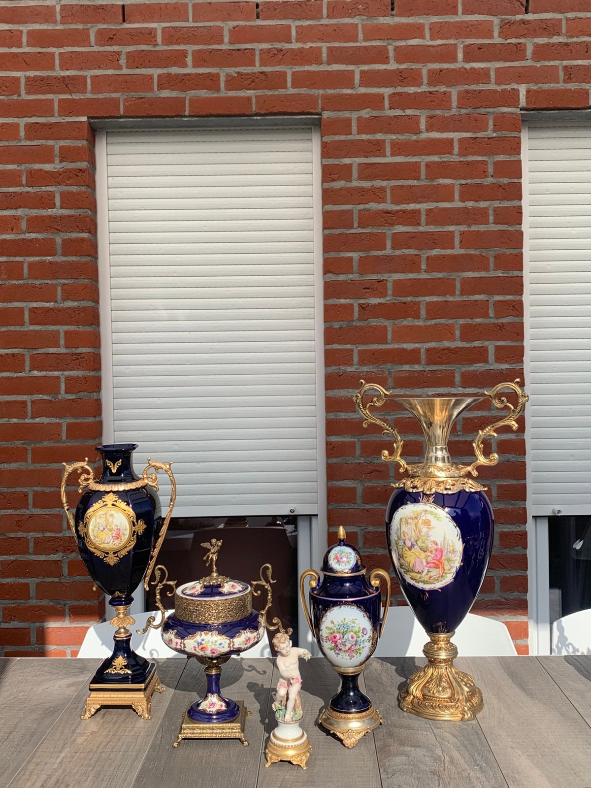 Limoges set, Ophalen