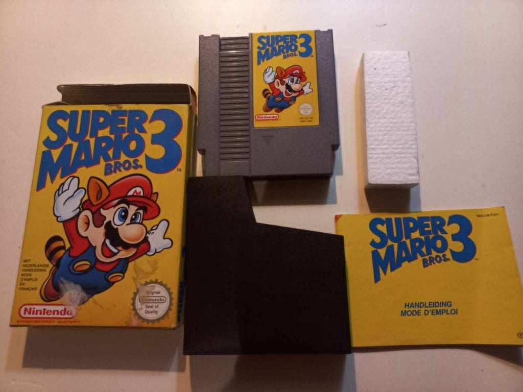 super mario 3 nes, Games en Spelcomputers, Ophalen of Verzenden, Zo goed als nieuw