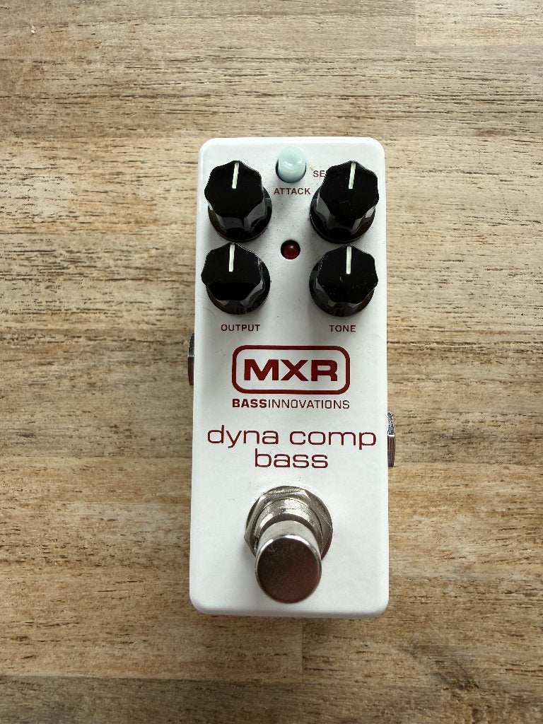 MXR Dyna Comp Bass, Musique & Instruments, Effets, Enlèvement ou Envoi, Comme neuf, Compresseur