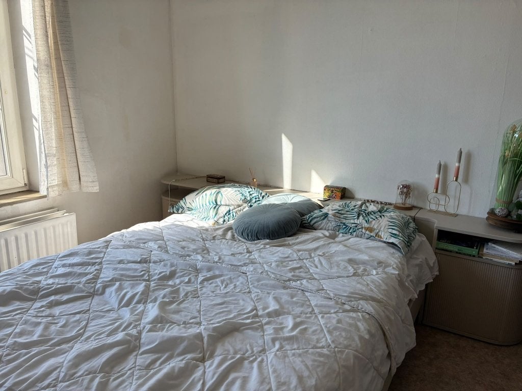 Lit à vendre 2mx1.6m, Maison & Meubles, Queen size, Autres couleurs, Enlèvement, Utilisé