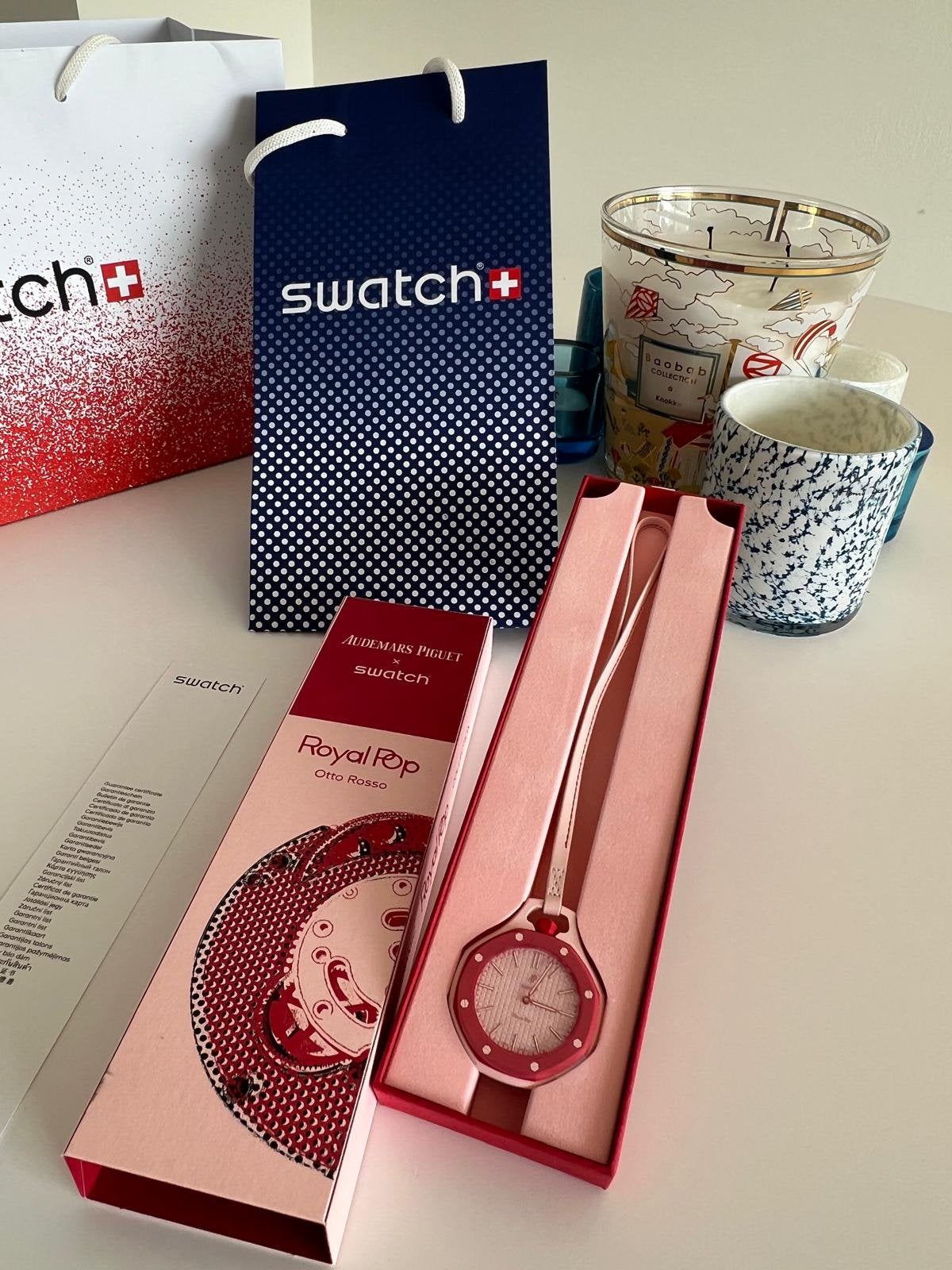 Swatch AP popswatch royal pop, Handtassen en Accessoires, Horloges | Dames, Swatch, Nieuw, Ophalen of Verzenden, Kunststof