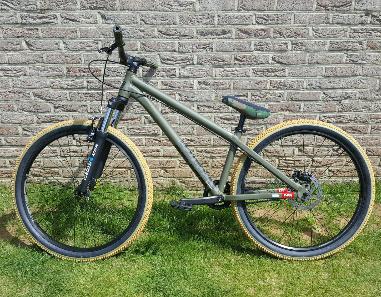 Velo DIRT, Vélos & Vélomoteurs, Vélos | BMX & Freestyle, Enlèvement, Utilisé, Frein à disque, 24 pouces ou plus