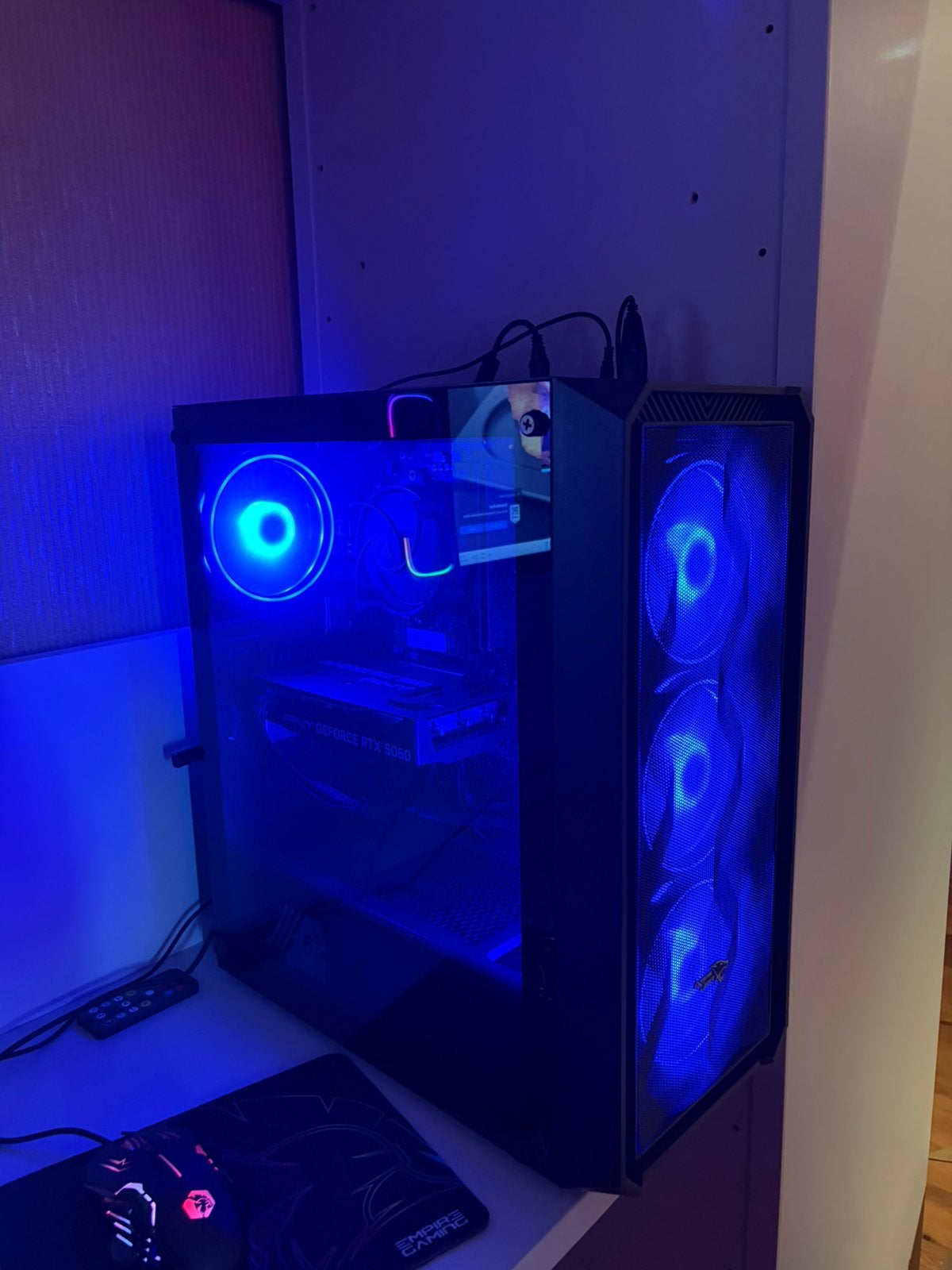 RTX 5060/Ryzen 5 8400F voor PC, Games en Spelcomputers, Games | Pc, Zo goed als nieuw, Ophalen