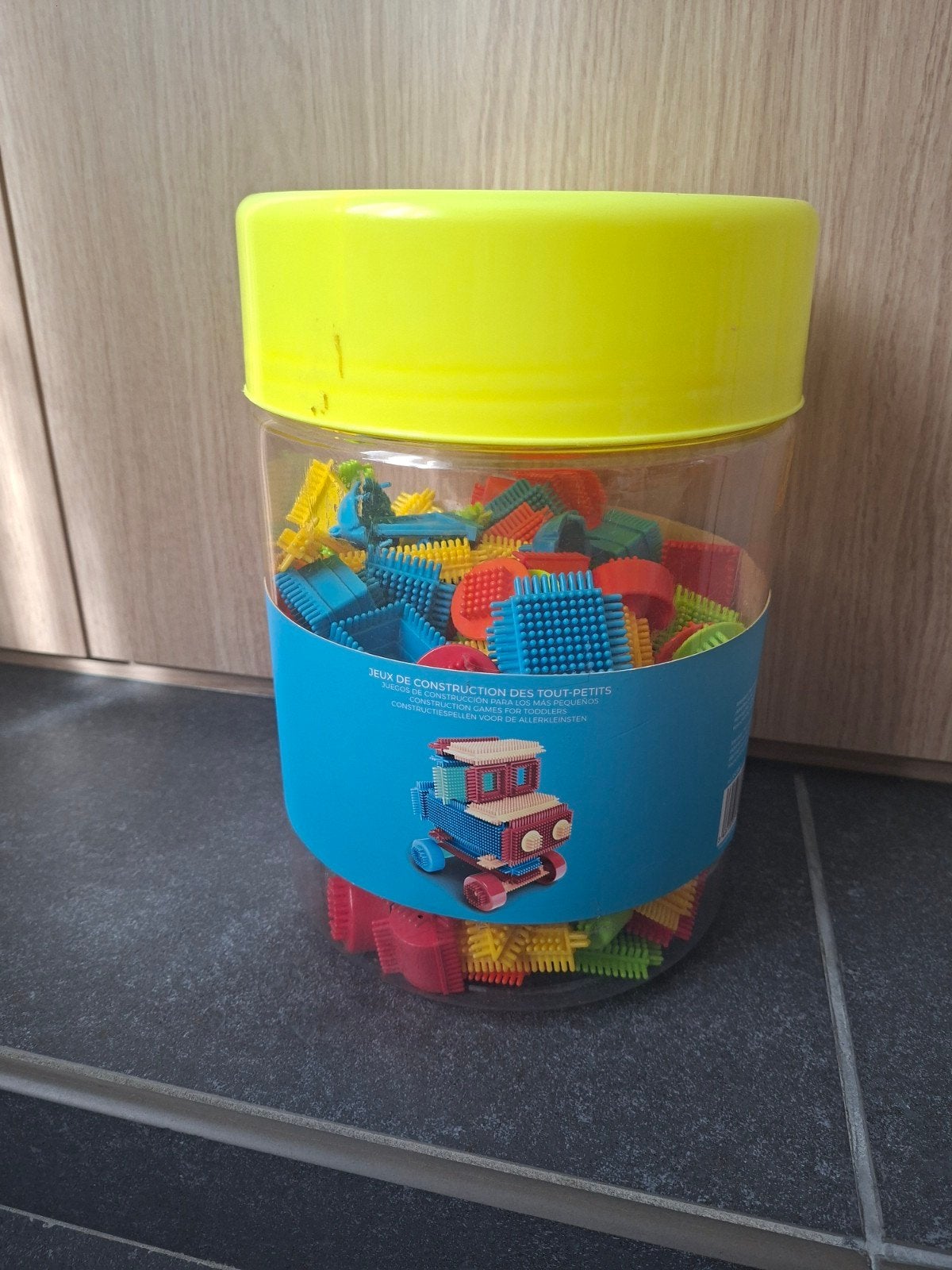 Doos met 150 blokken/clips, Ophalen, Zo goed als nieuw