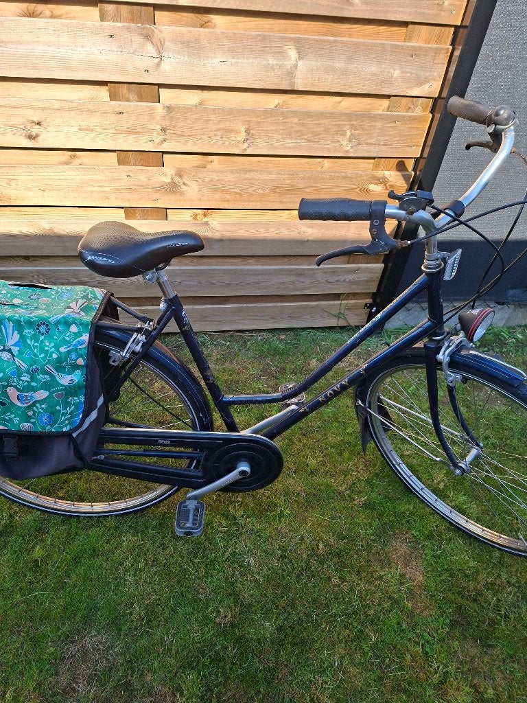 Damesfiets Novy!, Fietsen en Brommers, Ophalen, Gebruikt, Overige merken, Versnellingen