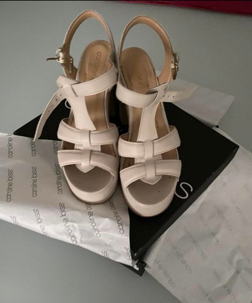 Caroline Biss maat 39 sandalen nieuw, Ophalen of Verzenden, Nieuw, Beige, Sandalen of Muiltjes