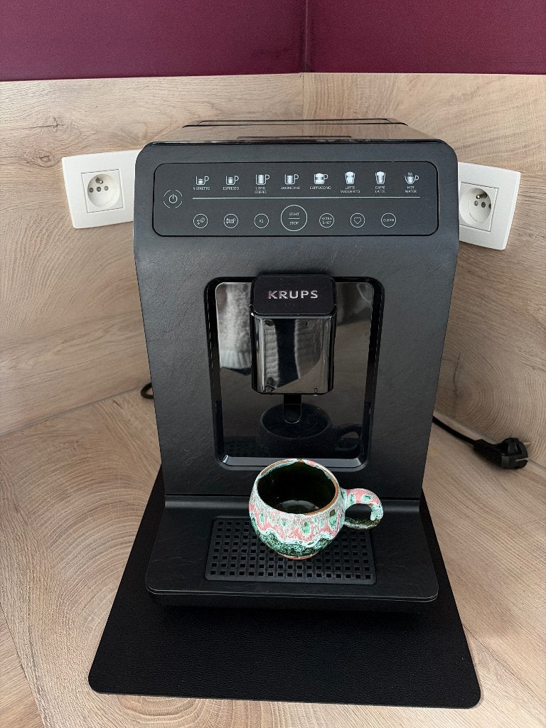 Machine à café krups, Electroménager, Machine à espresso, Café en grains, 2 à 4 tasses, Enlèvement