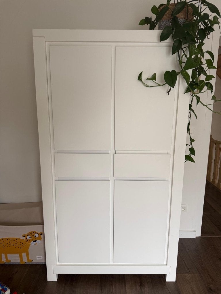 Commode en kledingkast kinder/babykamer, Kinderen en Baby's, Kinderkamer | Commodes en Kasten, Ophalen, Zo goed als nieuw, Commode