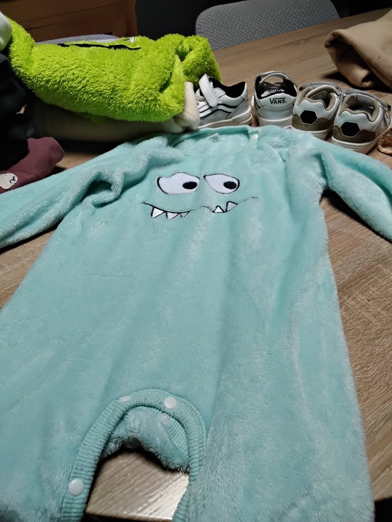 Kinder kleding jongens meisjes, Enlèvement