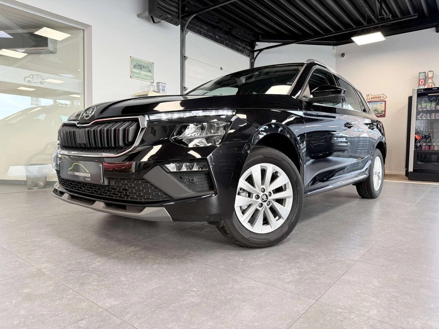 Skoda Kamiq Kamiq 1.0 TSI Selection DSG (automatique), Autos, Skoda, Achat, https://public.car-pass.be/vhr/4c9021a1-33ea-4652-8c64-671135fa7d5c
