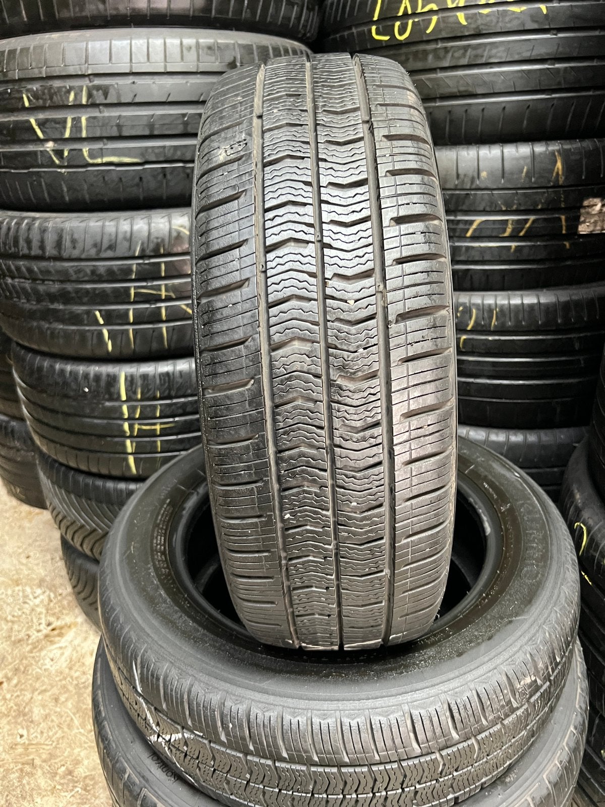 195/60/16c kumho qvec montage et équilibrage, Enlèvement