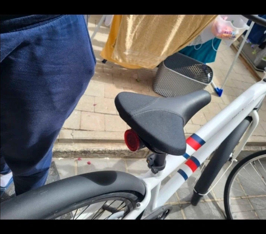 Tommy hilfiger, Enlèvement