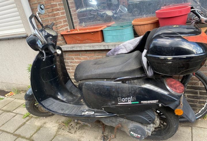 Moteur Vespa Borgla, Enlèvement, Comme neuf