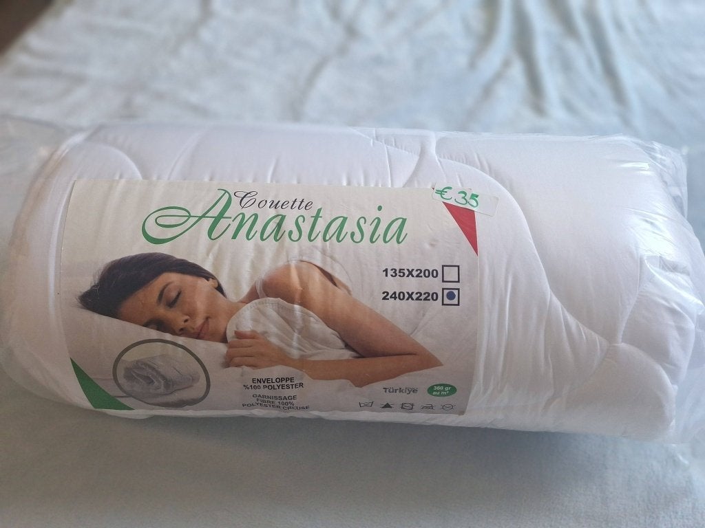 NIEUW dekbed: 240 X 220, Ophalen, Wit, Deken of Dekbed, Overige merken