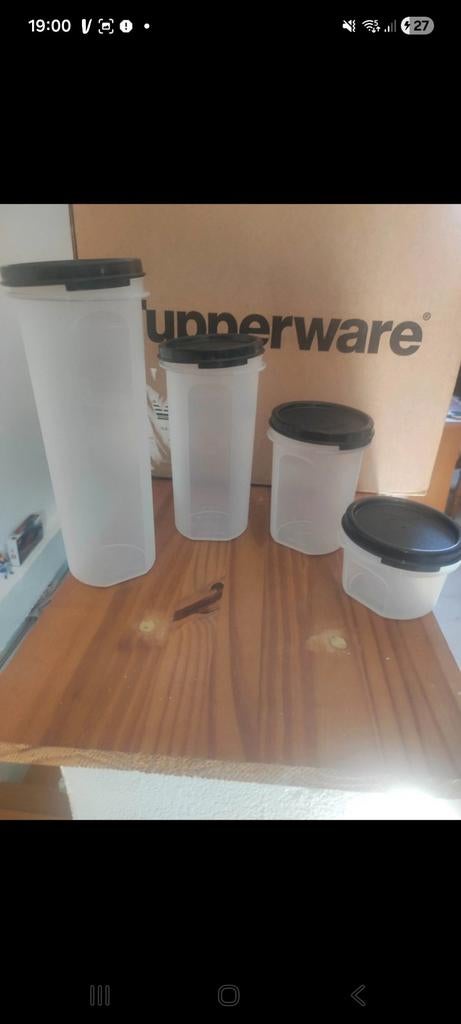 Nieuwe ruimtespaarders rond set van tupperware, Ophalen of Verzenden, Nieuw, Blauw