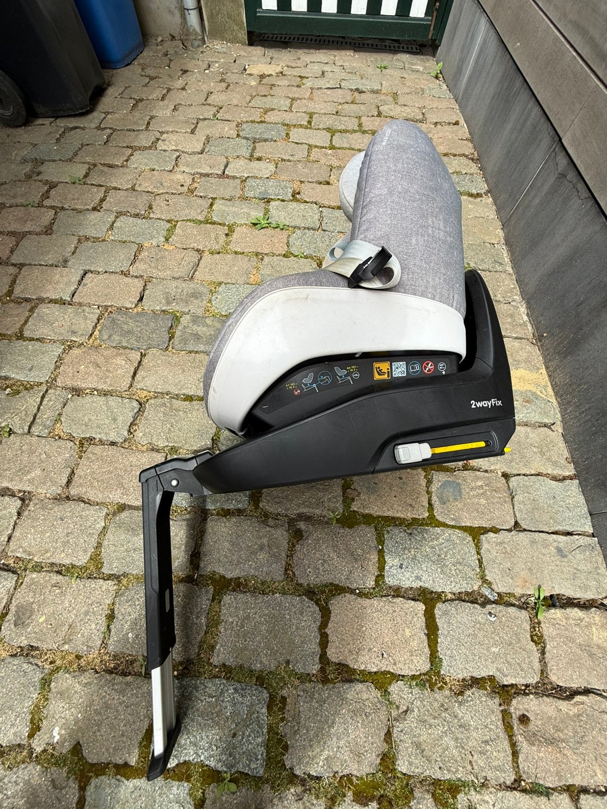 Autostoel 2 way pearl maxi cosy mét onderstel 2wayfix, Kinderen en Baby's, Ophalen, Gebruikt