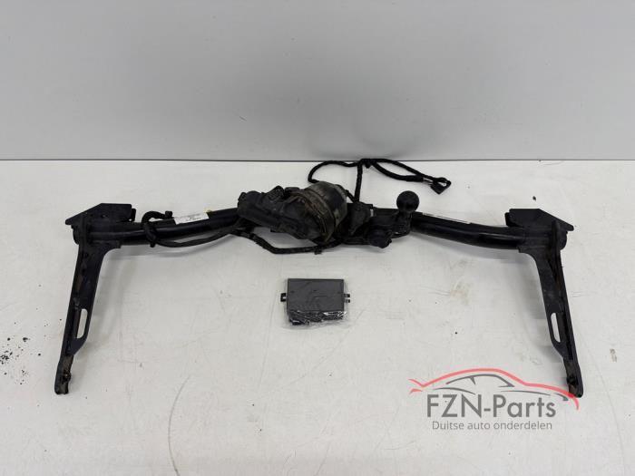 Seat Leon 5FA Trekhaak Wegdraaibaar met module, Auto-onderdelen