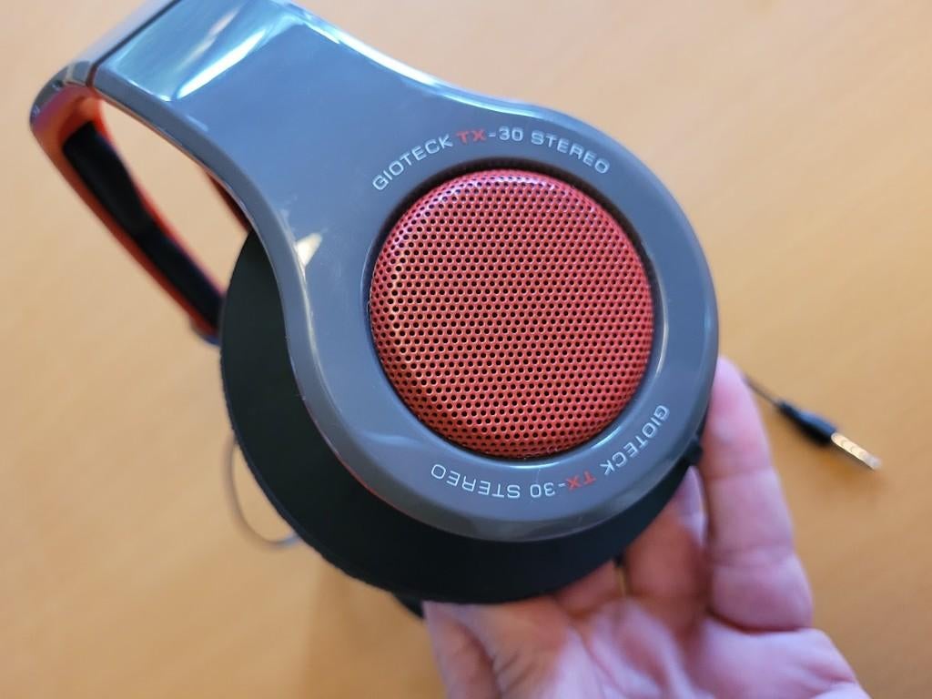 Casque PS Gioteck, Enlèvement ou Envoi, Comme neuf, Circum-aural, Autres marques