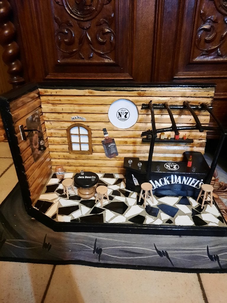 diorama jack daniels bar, Enlèvement, Comme neuf, Ustensile