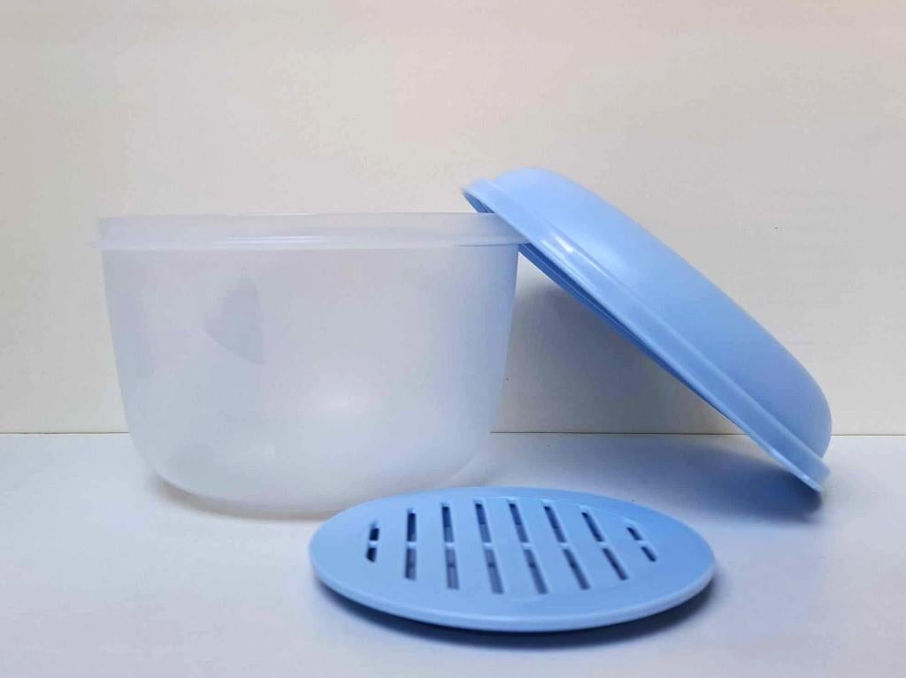 Tupperware™ « Grote Kom - Sla-kom » blauw, Huis en Inrichting, Keuken | Tupperware, Verzenden, Nieuw, Blauw, Bus of Trommel