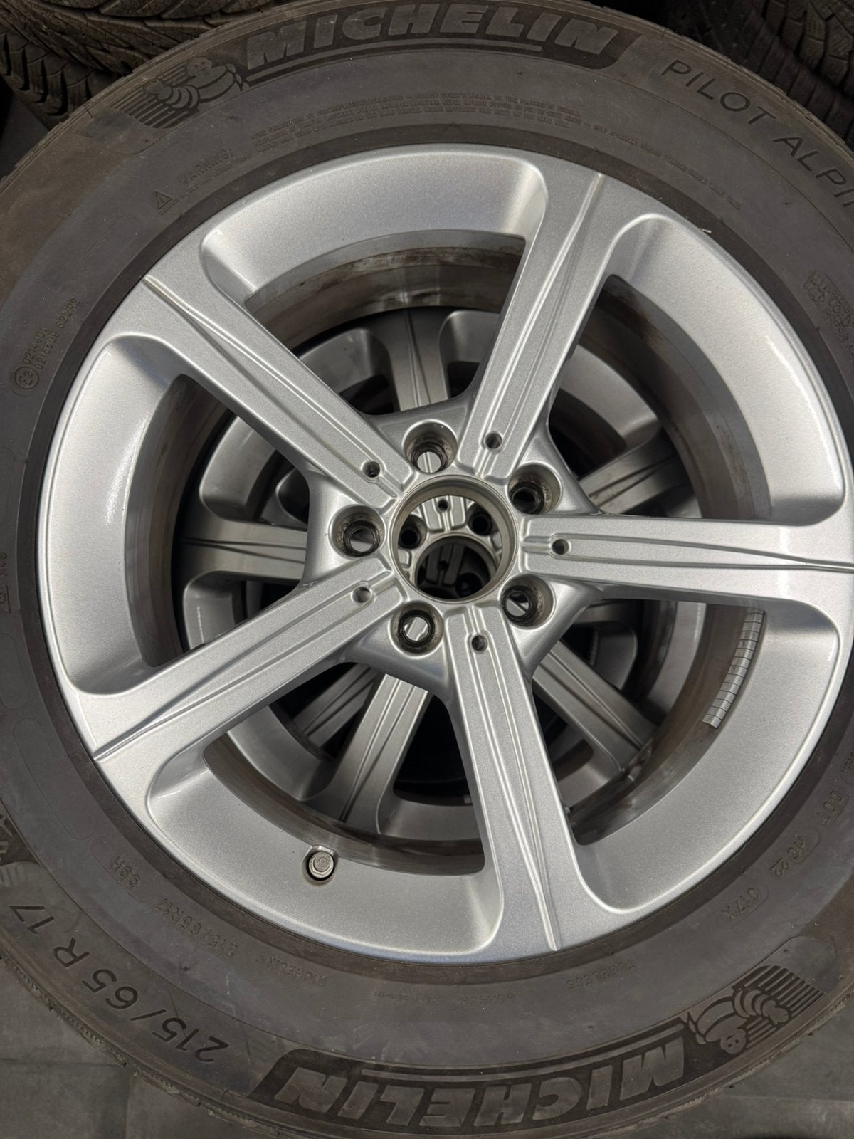 4 roues hiver Mercedes GLA GLB 17” Michelin, Enlèvement, Pneus hiver, Pneu(s)
