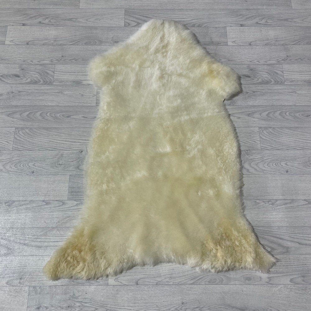 Schapenvacht hond en kat wit creme 105x80cm | Lederstore, Autres marques, Enlèvement ou Envoi, Neuf, Autres types