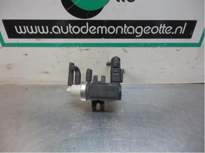 Vacuum ventiel van een Volkswagen Transporter (Transporter 0, Gebruikt, -, Volkswagen, -