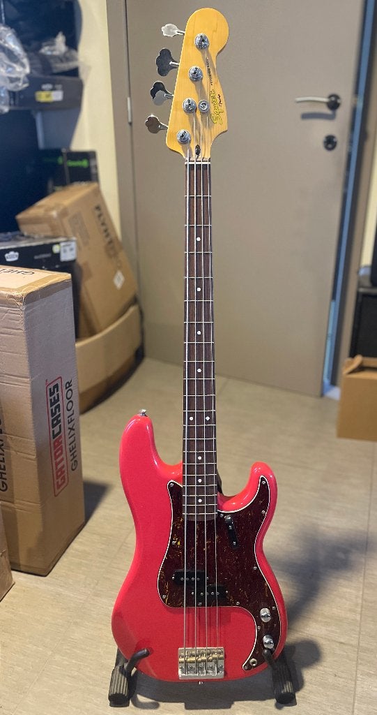 Squier Bas Classic Vibe 60, Muziek en Instrumenten, Ophalen of Verzenden, Zo goed als nieuw, Elektrisch