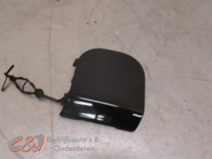 Protection crochet de remorquage avant d'un Fiat Talento (BL, -, 3 mois de garantie, Utilisé, Fiat