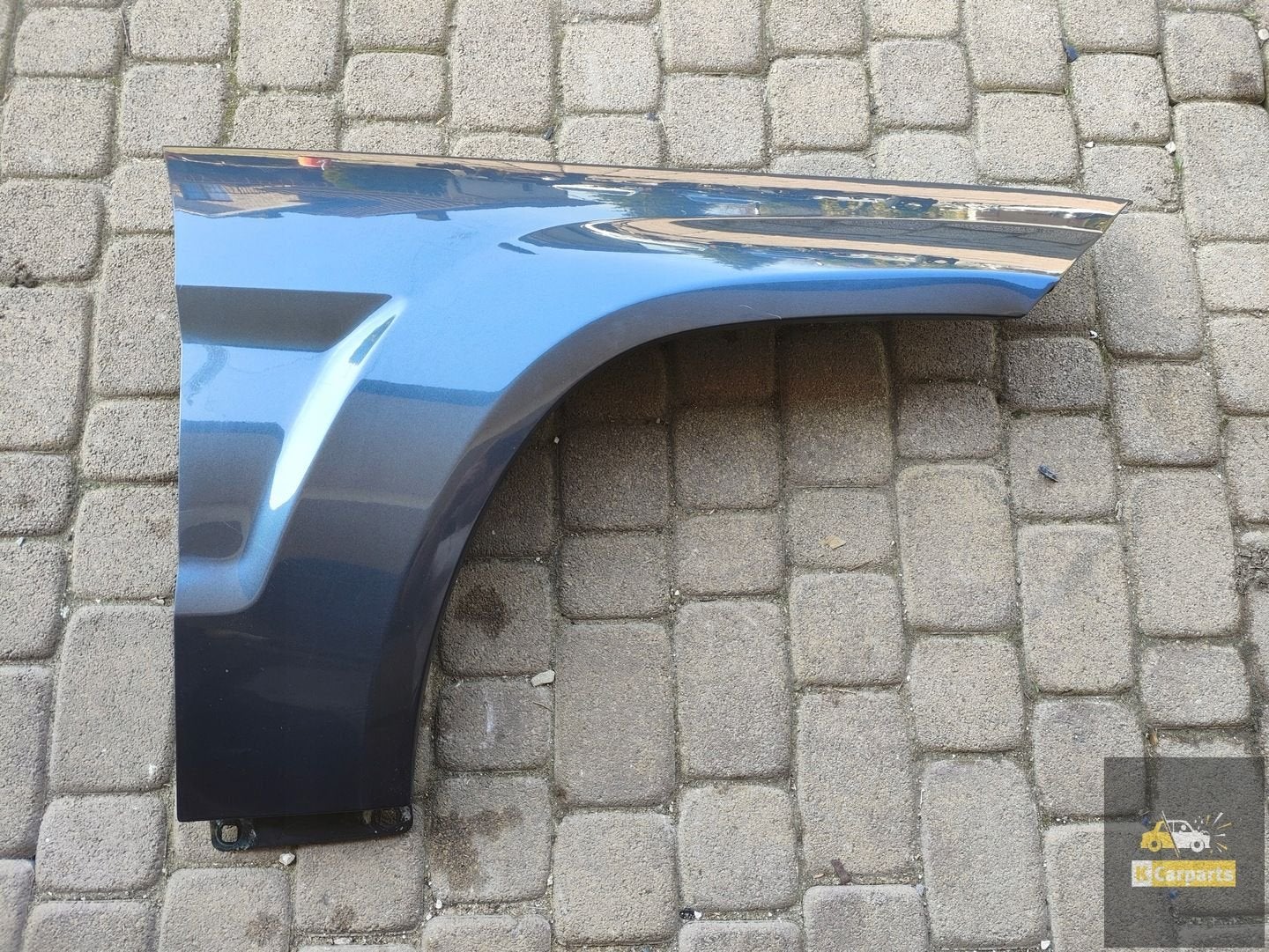 MERCEDES GLK X204 08- RECHTERVOORVLEUGEL, Gebruikt, Mercedes-Benz AG, Mercedes-Benz, Mercedesstrasse 120
70372  Stuttgart, DE
