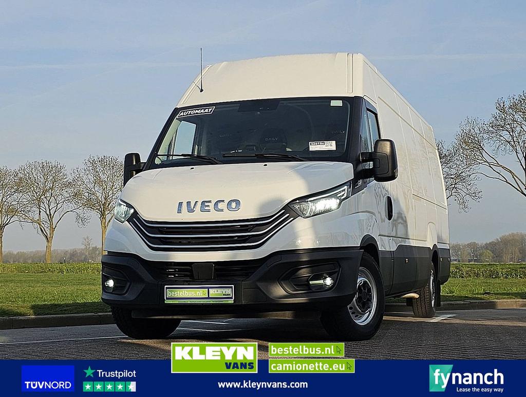 Iveco DAILY 35S16 L4H2 Navi Camera AC!, Auto's, Automaat, Iveco, Wit, Bedrijf