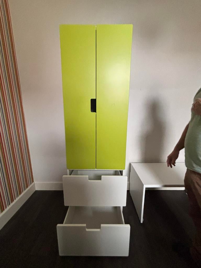 Ensemble de garde-robe pour enfants, Enlèvement, Comme neuf