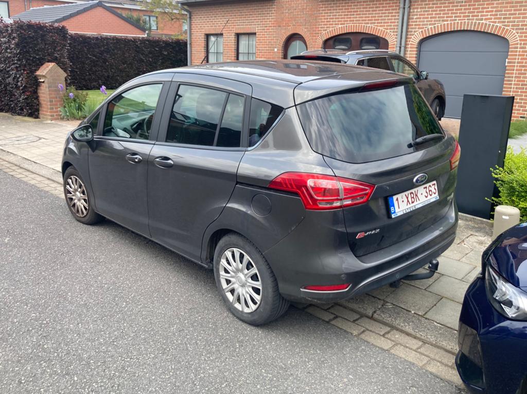 Ford b-max benzine, Auto's, Ford, Particulier, B-Max, Bluetooth, Benzine, Euro 6, Handgeschakeld, Dealer onderhouden, Ophalen