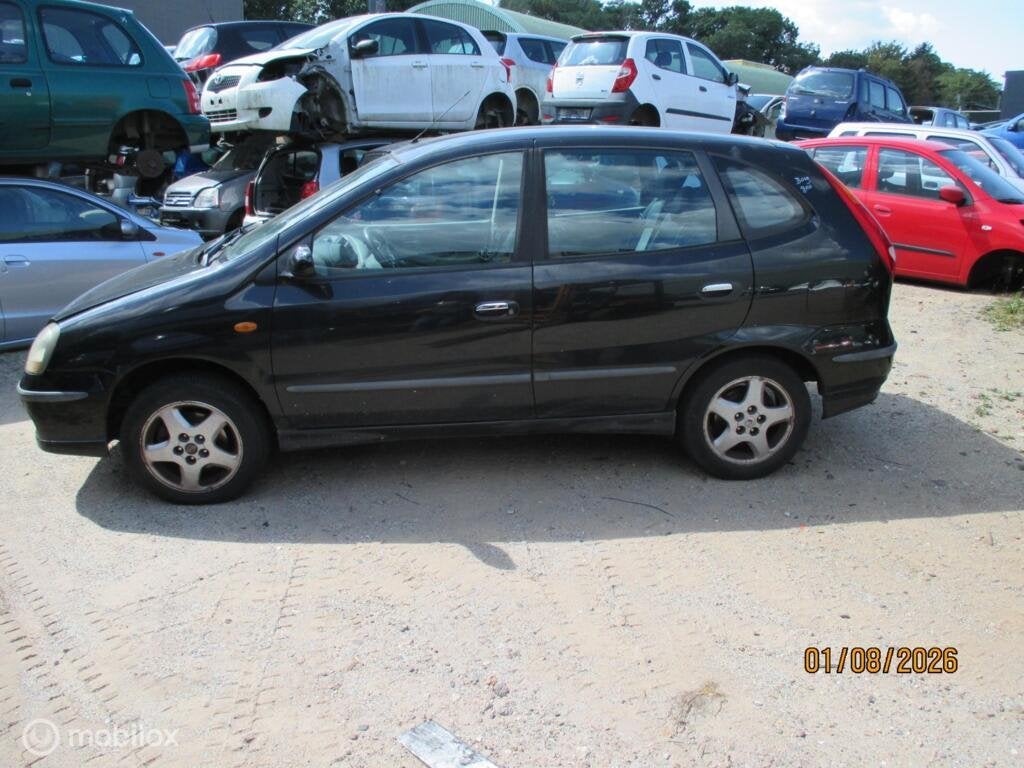 Onderdelen Nissan Almera Tino 2.0 CVT Comfort 2002, Auto-onderdelen, Gebruikt, Nissan, Nissan