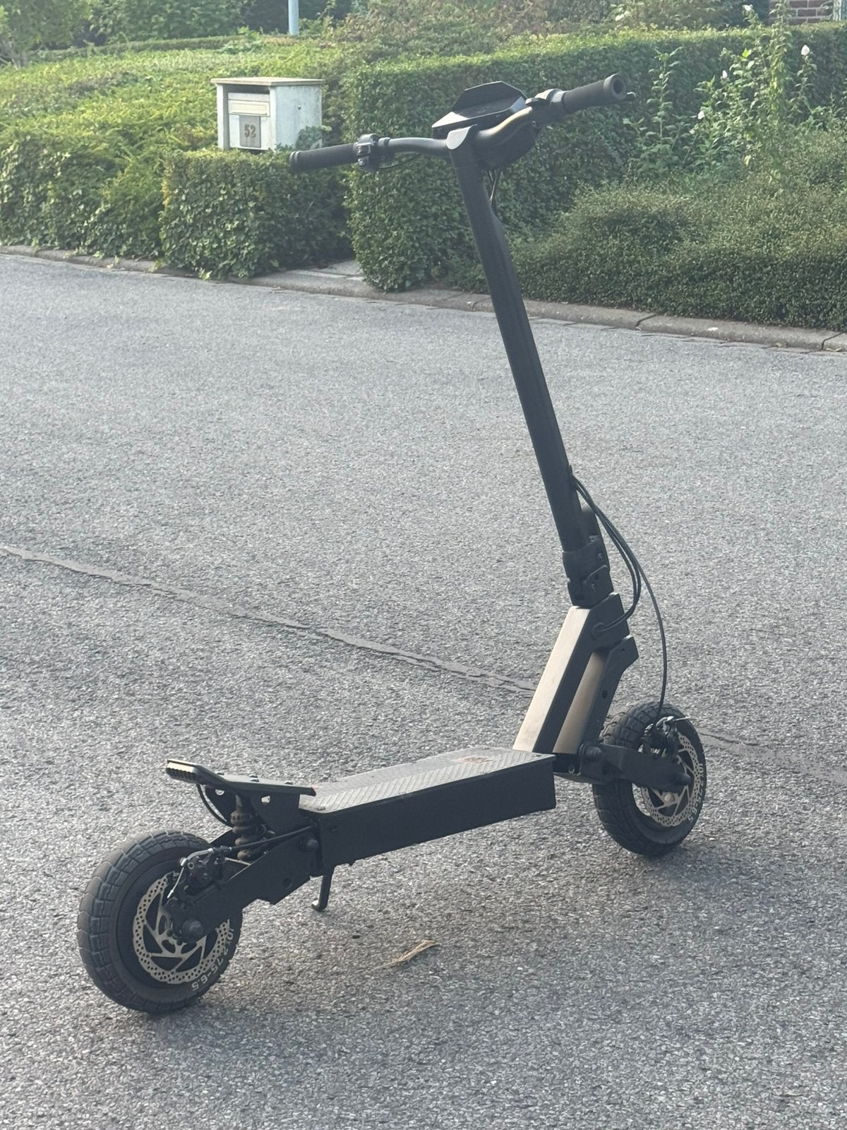 TE RUIL / KuKirin G2 2026 Full Black 1400KM, Fietsen en Brommers, Ophalen, Zo goed als nieuw, Elektrische step (E-scooter)
