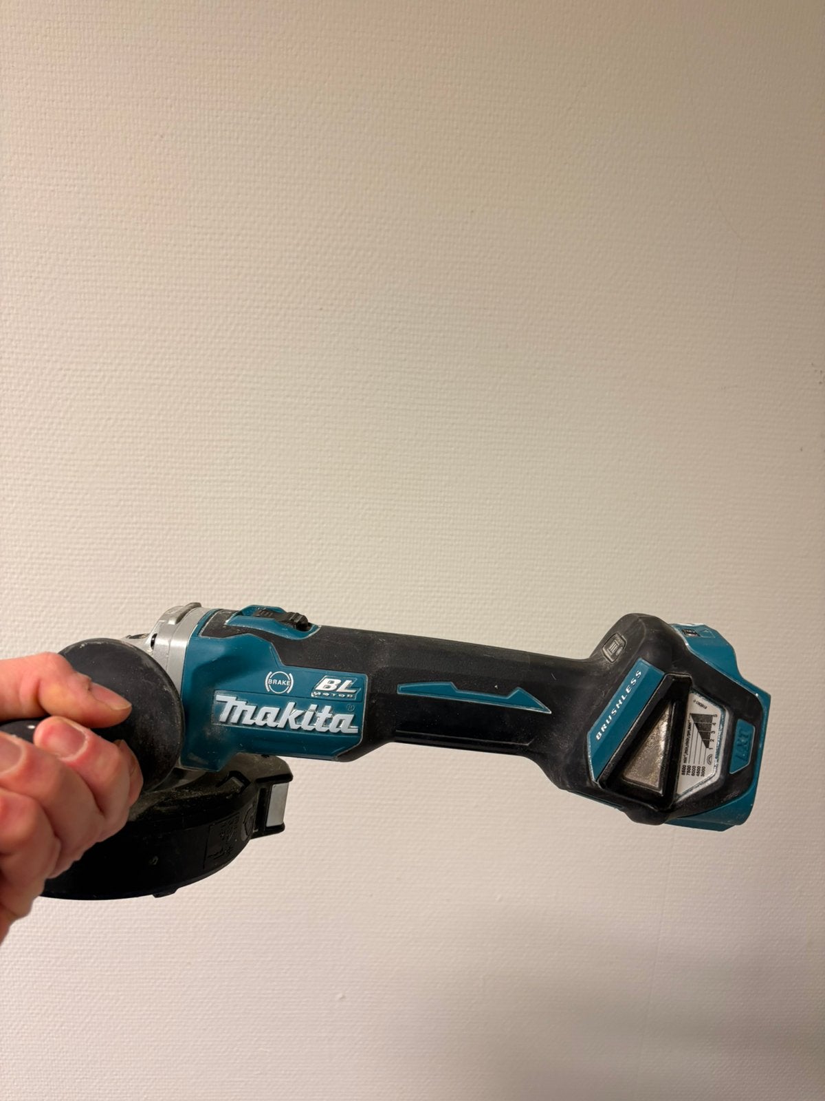 MAKITA 18V BRUSHLESS HAAKSE SLIJPER MET 1 ACCU, Ophalen, Gebruikt, Makita, Makita