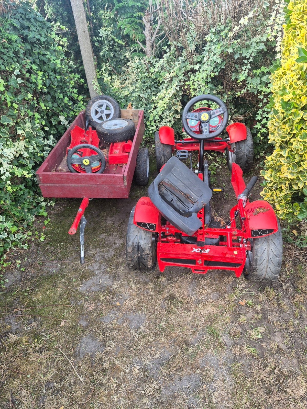 Berg ferrari skelter met kar + toebehoren, Kinderen en Baby's, Ophalen, Berg