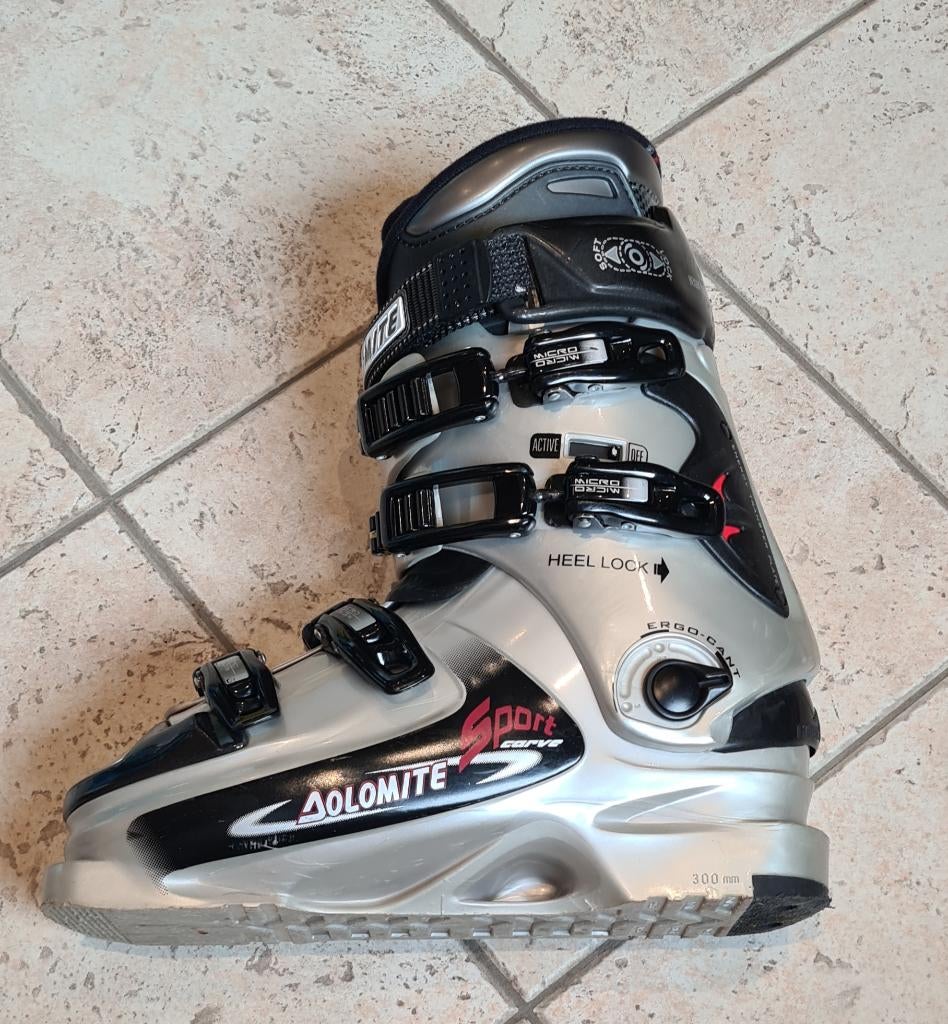 Skischoenen Dolomite maat 40.5 - 41, Schoenen, Zo goed als nieuw, Ski, Ophalen