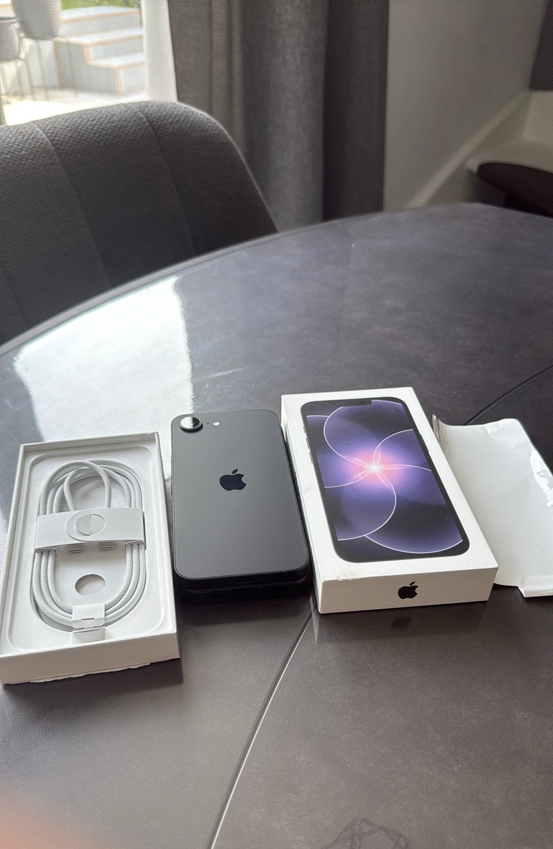 Iphone 17e ( avec facture ) neuf, Enlèvement, Comme neuf