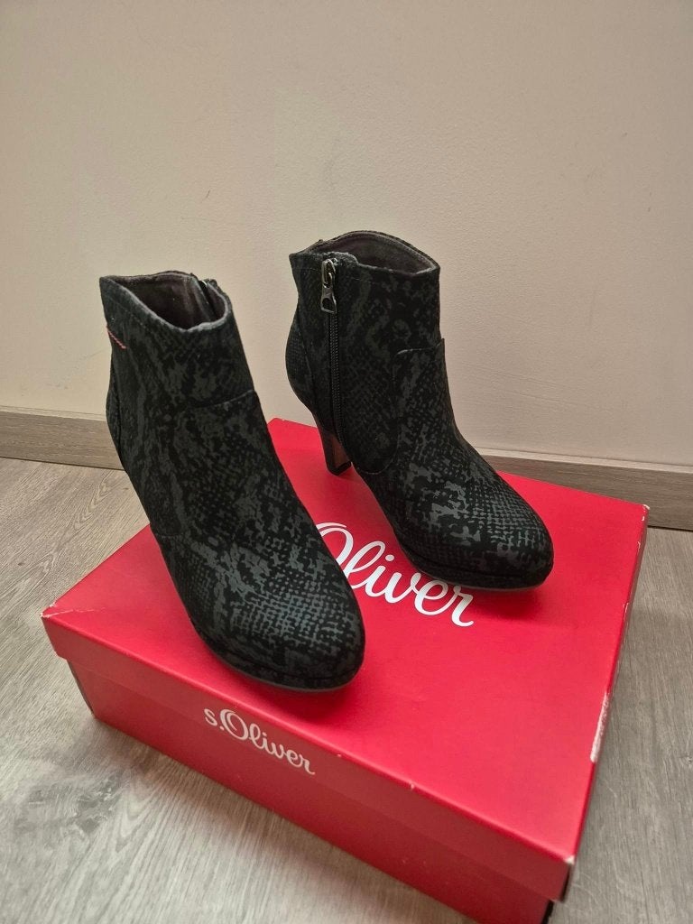 Enkel laarsjes S.Oilver. maat 6. Nooit gedragen, S.Oliver, Ophalen of Verzenden, Nieuw
