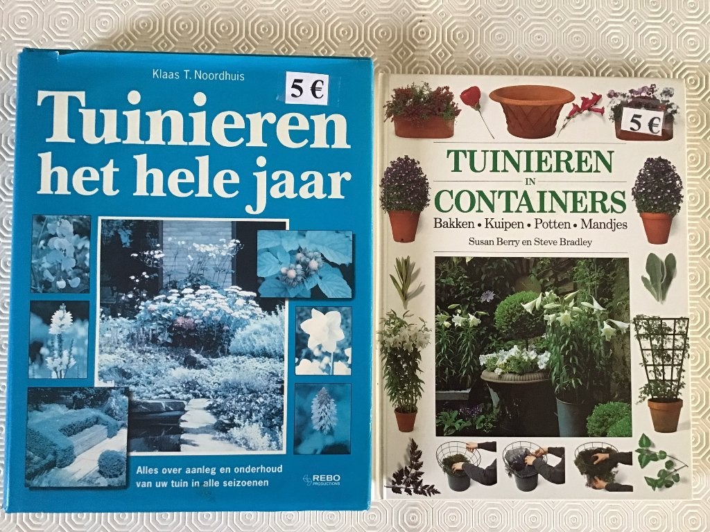 11 boeken over tuinieren en planten en bloemen, Boeken, Wonen en Tuinieren, Ophalen of Verzenden, Zo goed als nieuw