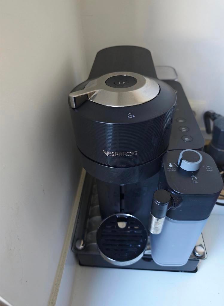 Machine a café Delonghi Nespresso vertuo, Enlèvement