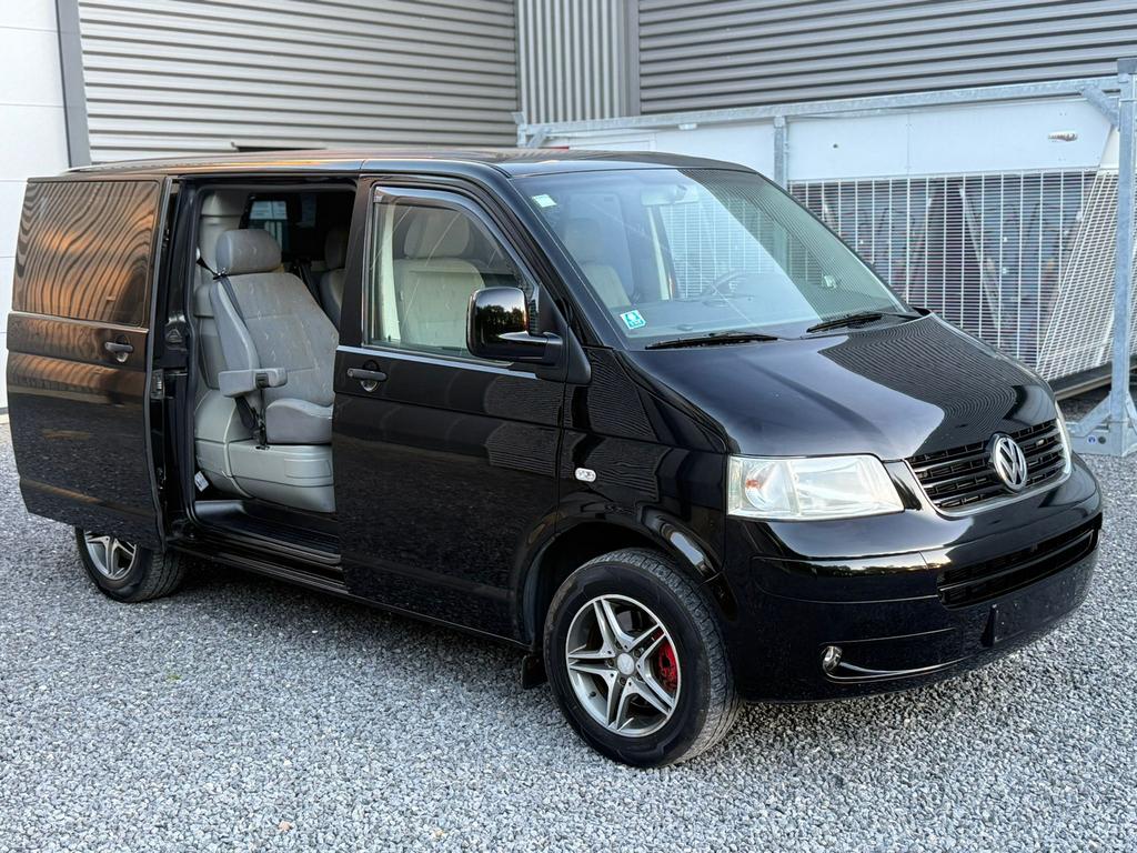 Volkswagen T5 dubbel cabine 1.9TDI Gekeurd v verkoop, Auto's, Navigatiesysteem, Volkswagen, Zwart, Particulier