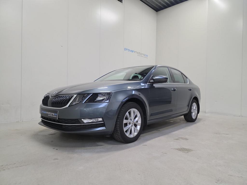 Skoda Octavia 1.6 TDI Autom. - Apple CarPlay - Topstaat!, Auto's, Skoda, 4 deurs, 4 cilinders, https://public.car-pass.be/vhr/7e2e5183-8592-4998-9df4-8e068444e22e
