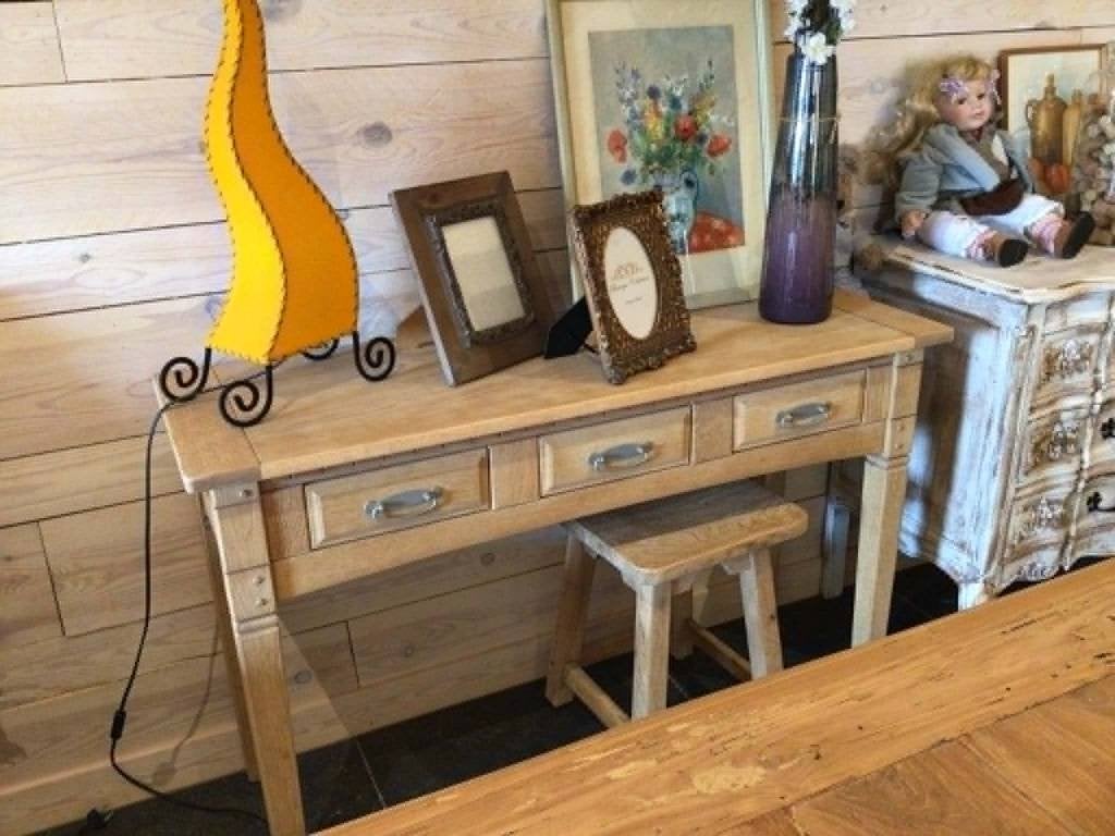 oude eiken zeer propere sidetable in nieuwstaat, Huis en Inrichting, Tafels | Sidetables, Ophalen, 100 tot 150 cm, Eikenhout, Nieuw