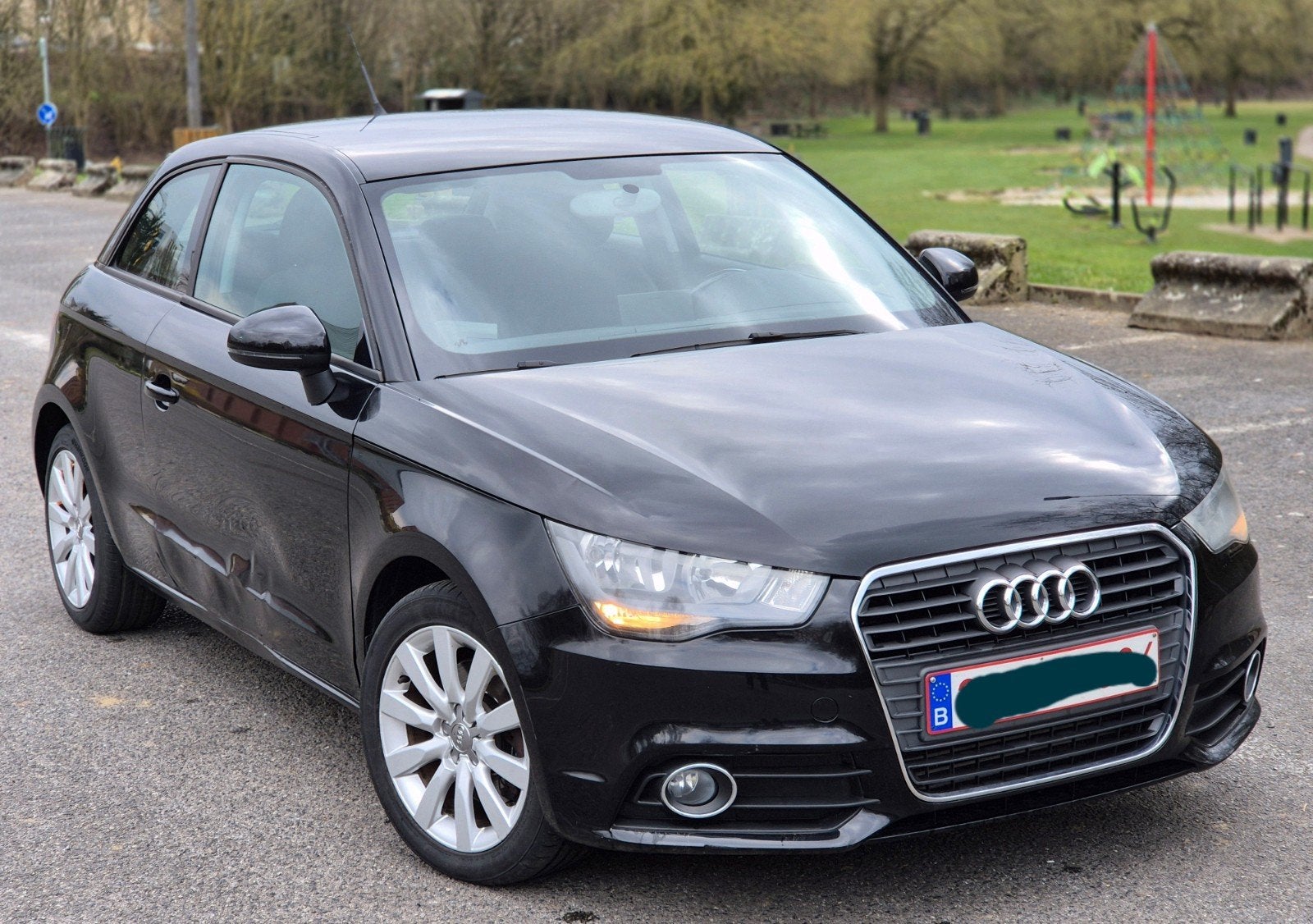 audi A1 16tdi 2010.130mkm 1prop gps clima Cruise 4800€, Auto's, Euro 5, A1, Zwart, 1600 cc