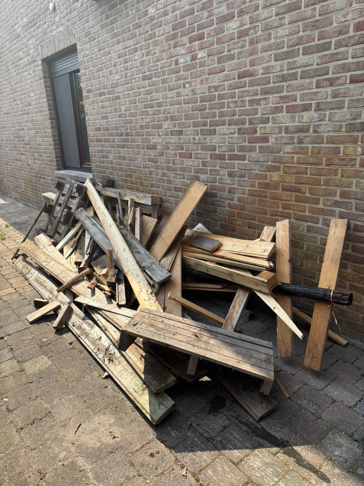 Gratis hout, Enlèvement
