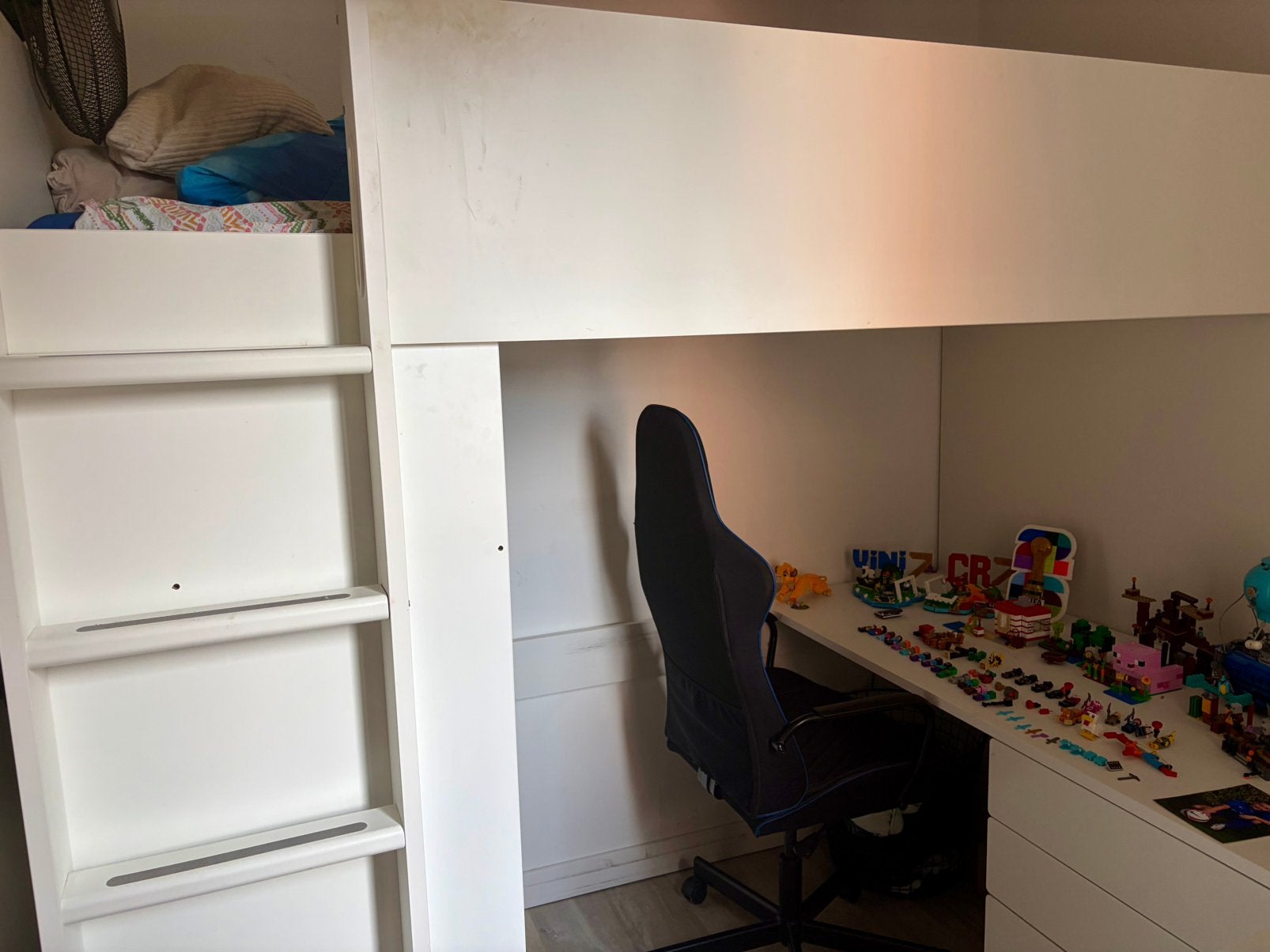 Hoogslaper met bureau en kast Ikea, Kinderen en Baby's, Ophalen, Zo goed als nieuw, Hoogslaper