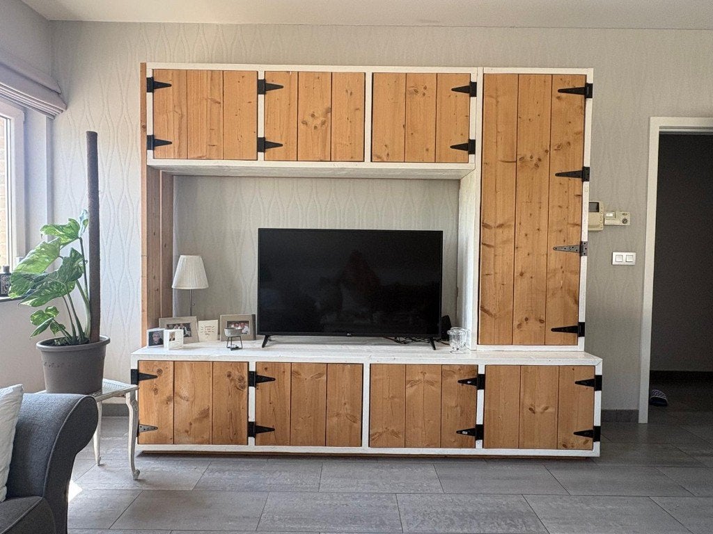 Handgemaakt tv meubel, 200 cm ou plus, Comme neuf, Landelijk, Enlèvement